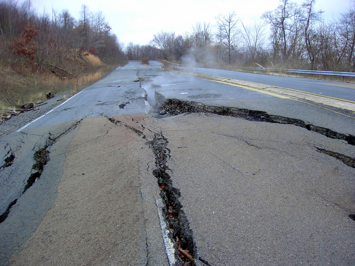 Depuis 1962 un feu de mine consume le sous-sol de Centralia en Pennsylvanie