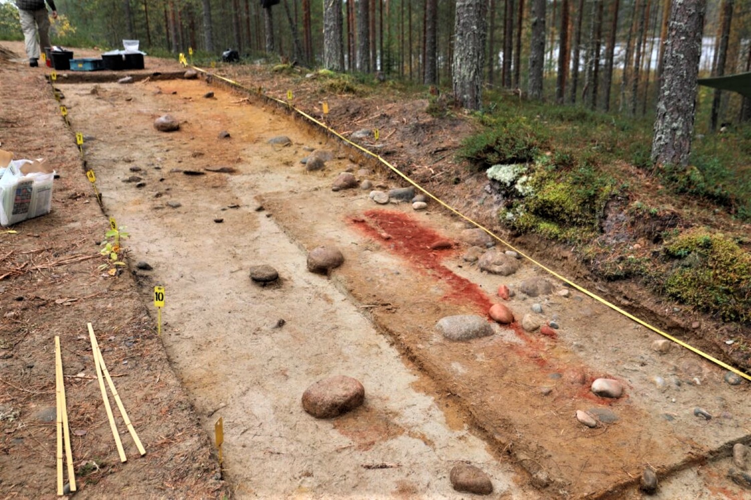En Finlande une tombe de 9 500 ans révèle un enfant inhumé