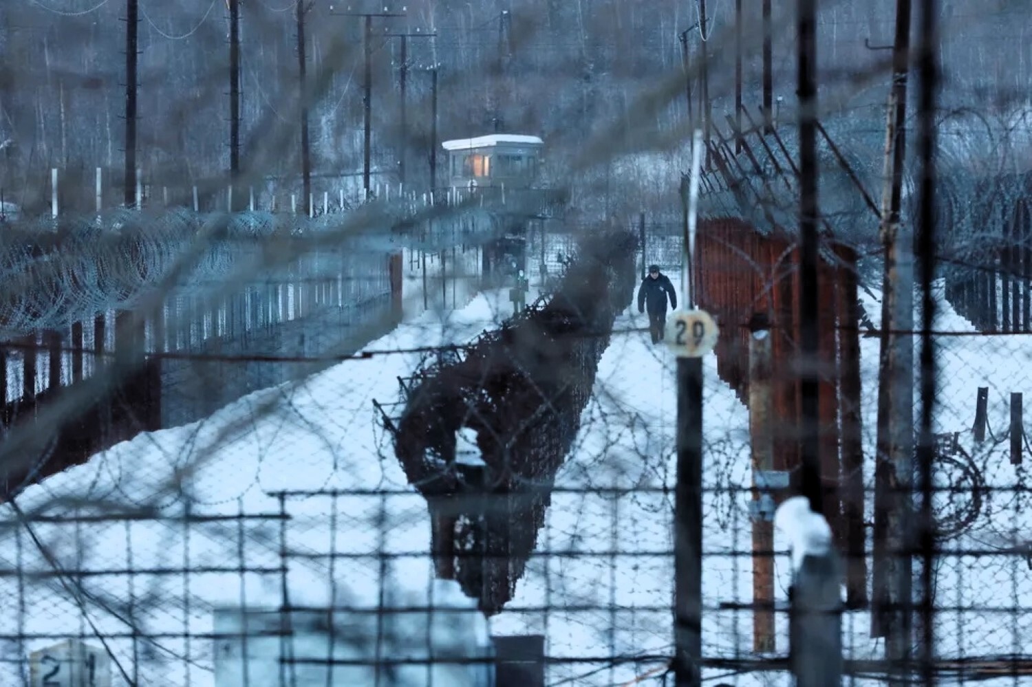 IK-3 : tortures pratiquées dans la prison « Loup polaire »