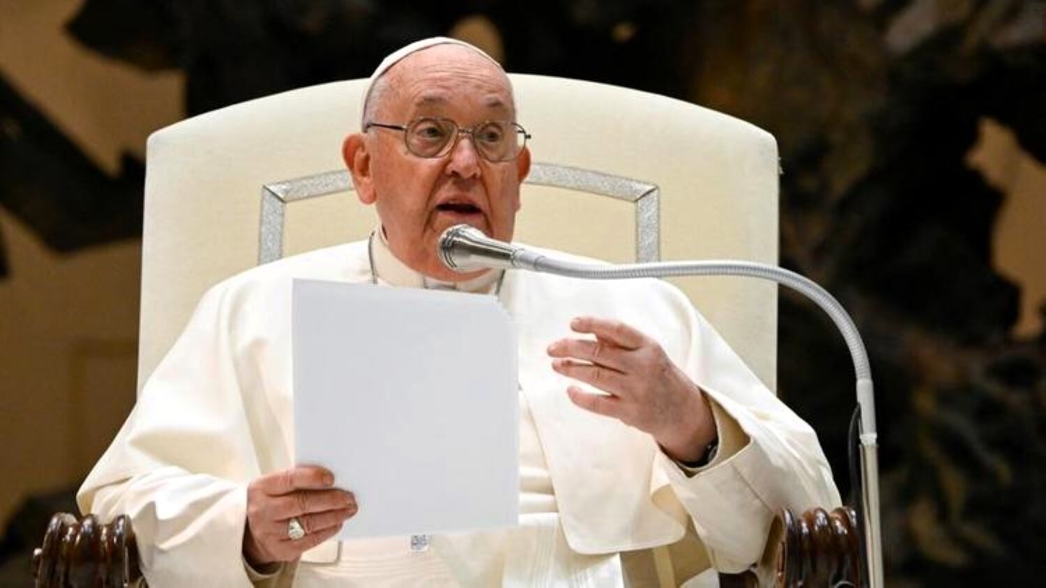 La gourmandise est peut-être le vice le plus dangereux prévient le pape François