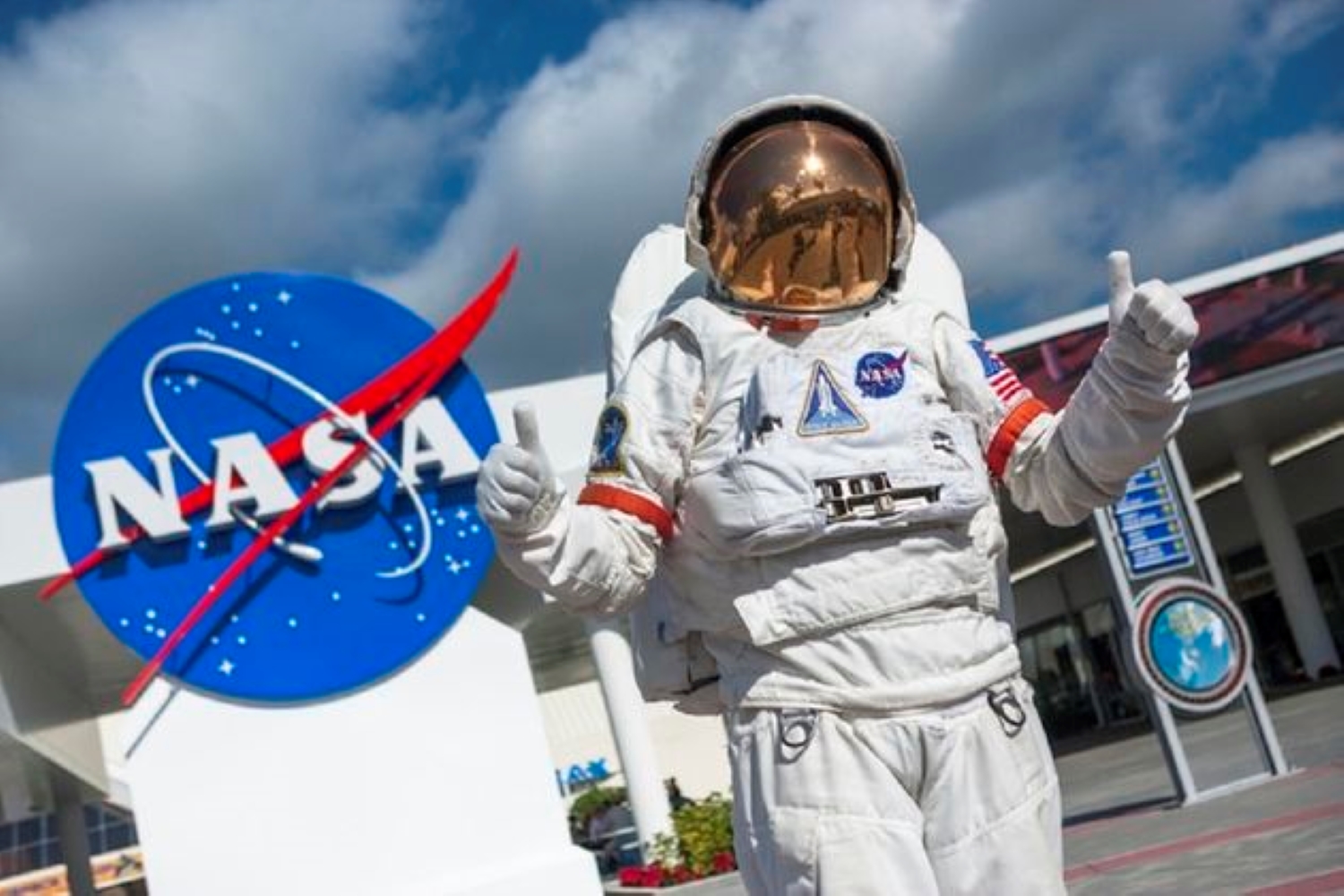 La NASA se lance dans l'étude des OVNIS