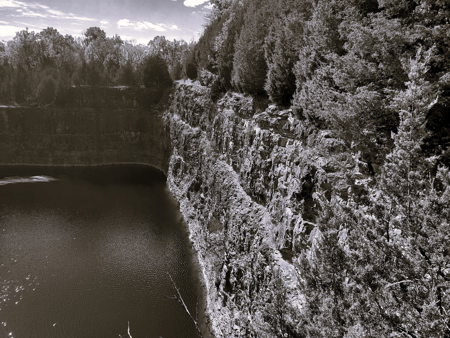 2000002982373