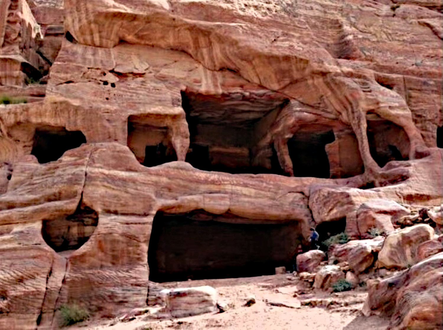L’extraordinaire histoire de ces manuscrits du Ier siècle apr. J.C. découverts en Jordanie