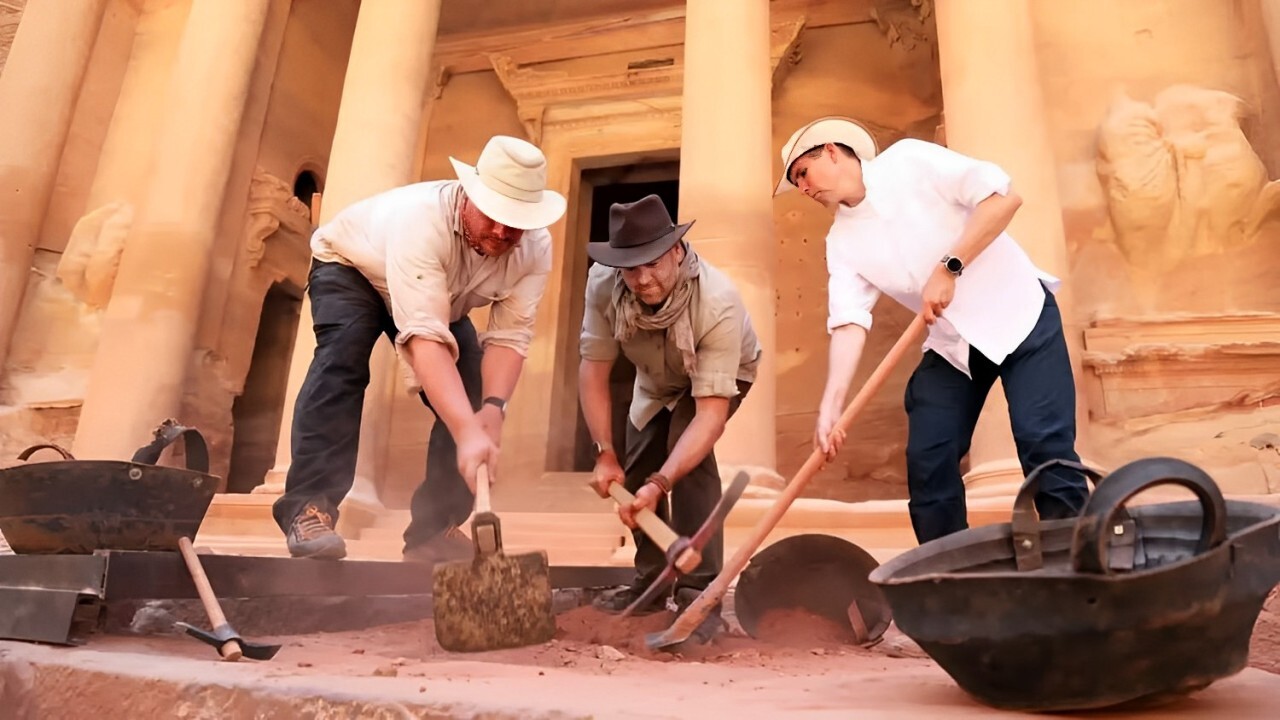 Petra dévoile une tombe cachée sous sa majestueuse façade