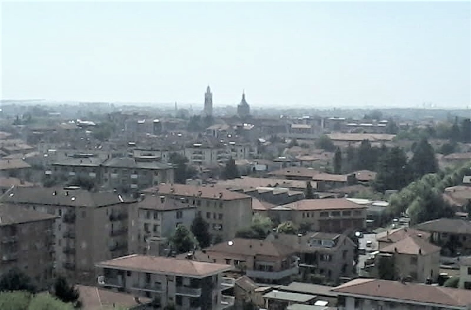 2000002982373