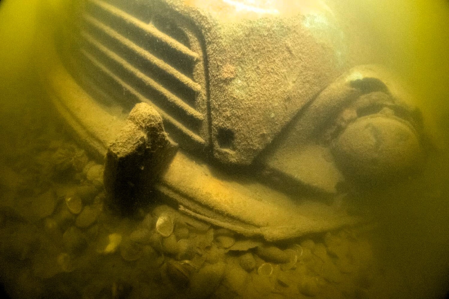 2000002982373