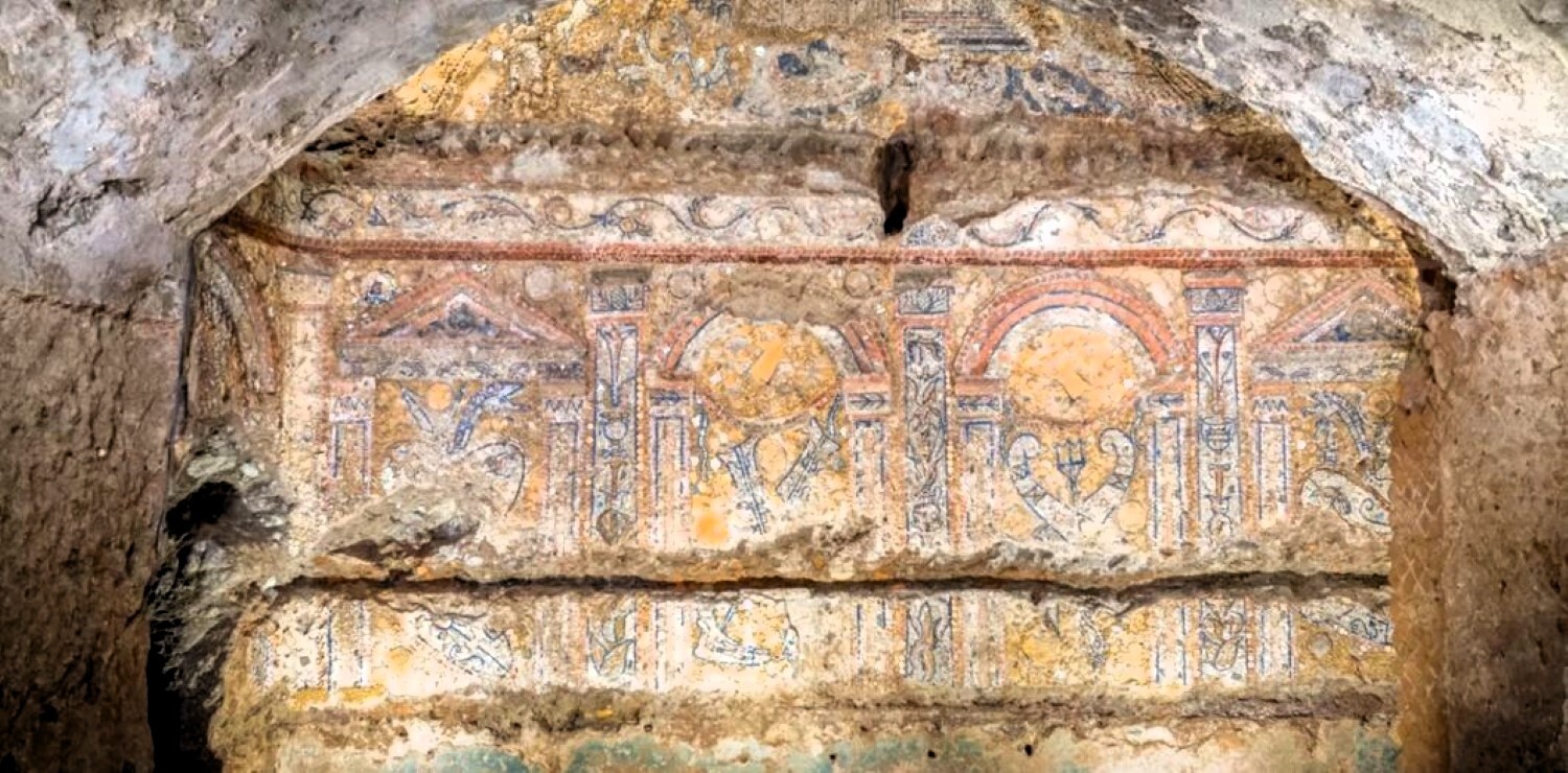 Une mystérieuse mosaïque de coquillages découverte enfouie sous Rome
