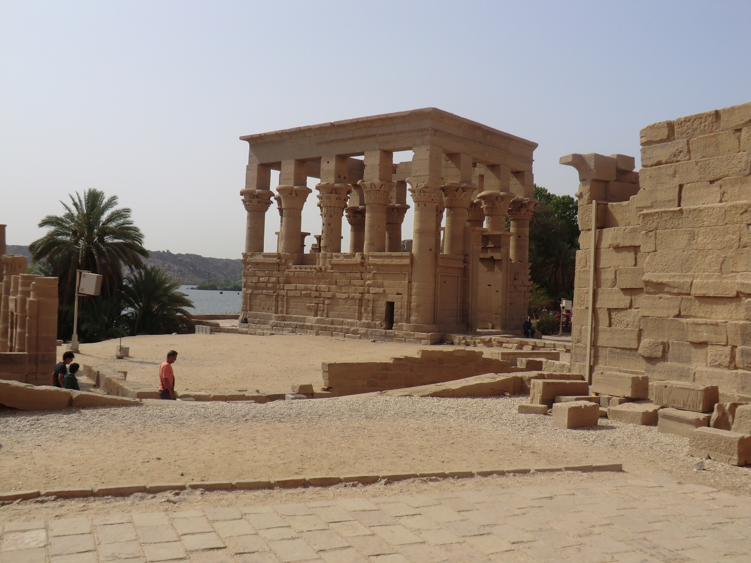 Vestiges de l’Égypte antique le long du Nil